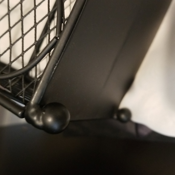 Accessories - Picture 5 of 9